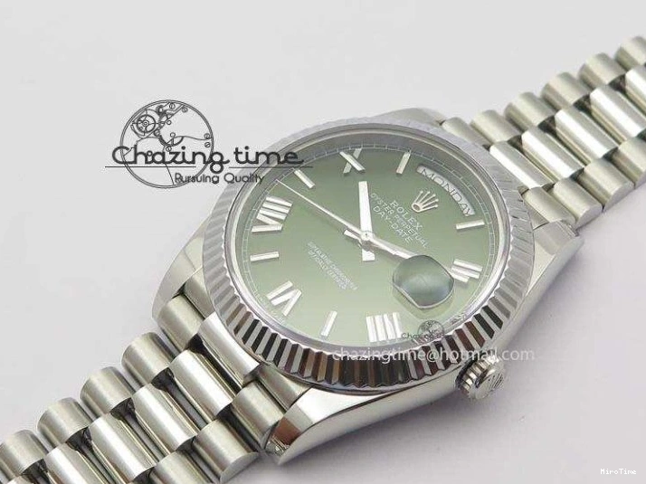 MiroTime 0424 Stretchable DayDate 40mm BP-Maker 228206 SS Green Roman Dial (Fluted Bezel) On SS Bracelet ETA 3904